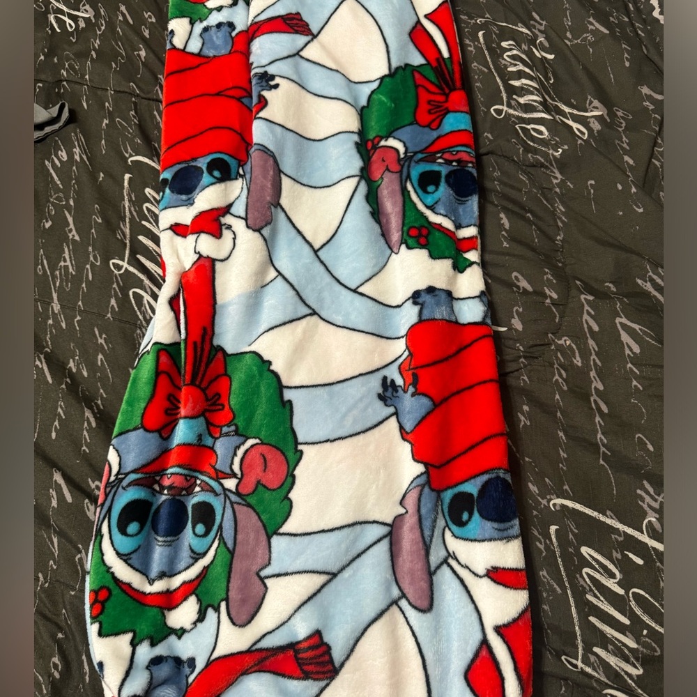 Stitch Christmas Blanket